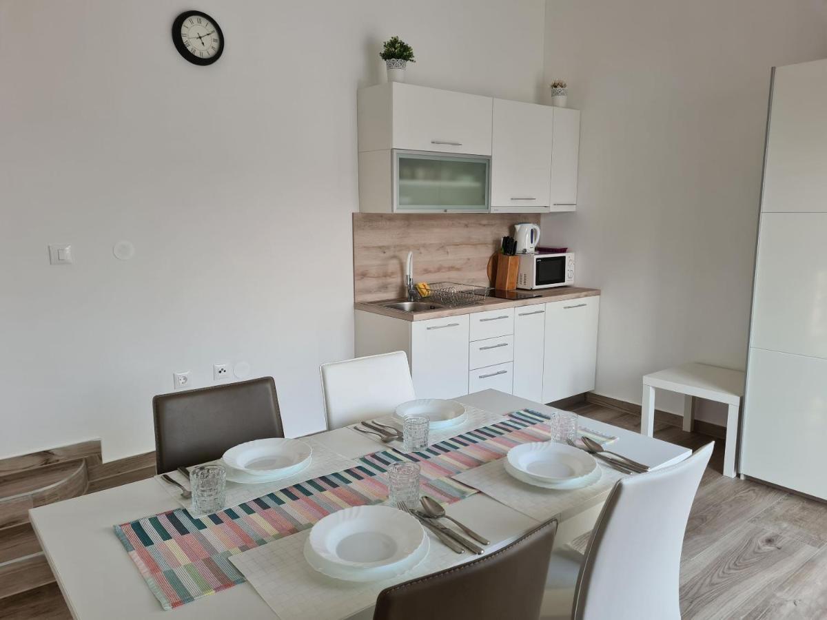 Apartments Elizabeta Dramalj Eksteriør billede