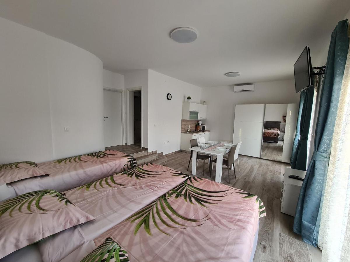 Apartments Elizabeta Dramalj Eksteriør billede